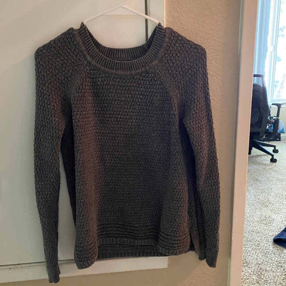Knit sweater